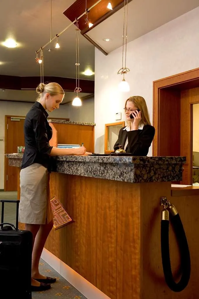 Hotel Wartburg Stuttgart 3*,